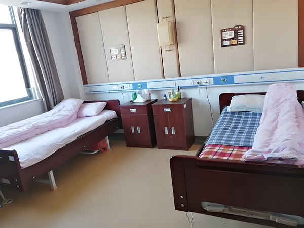 错惹腹黑嗜血狼君：选夫记